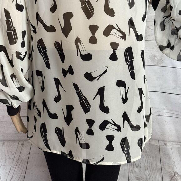 Kardashian Kollection Blouse Medium Sheer White Black Bow Heel Lipstick Print - Picture 12 of 13